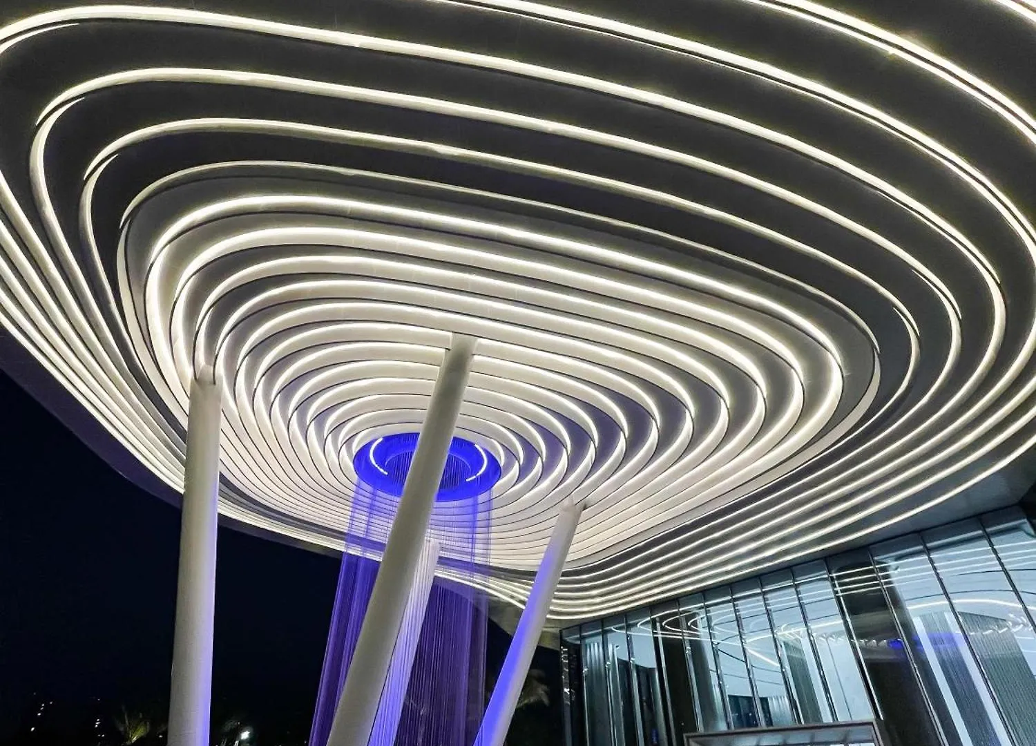 Renaissance Zhuhai Hotel 5*,