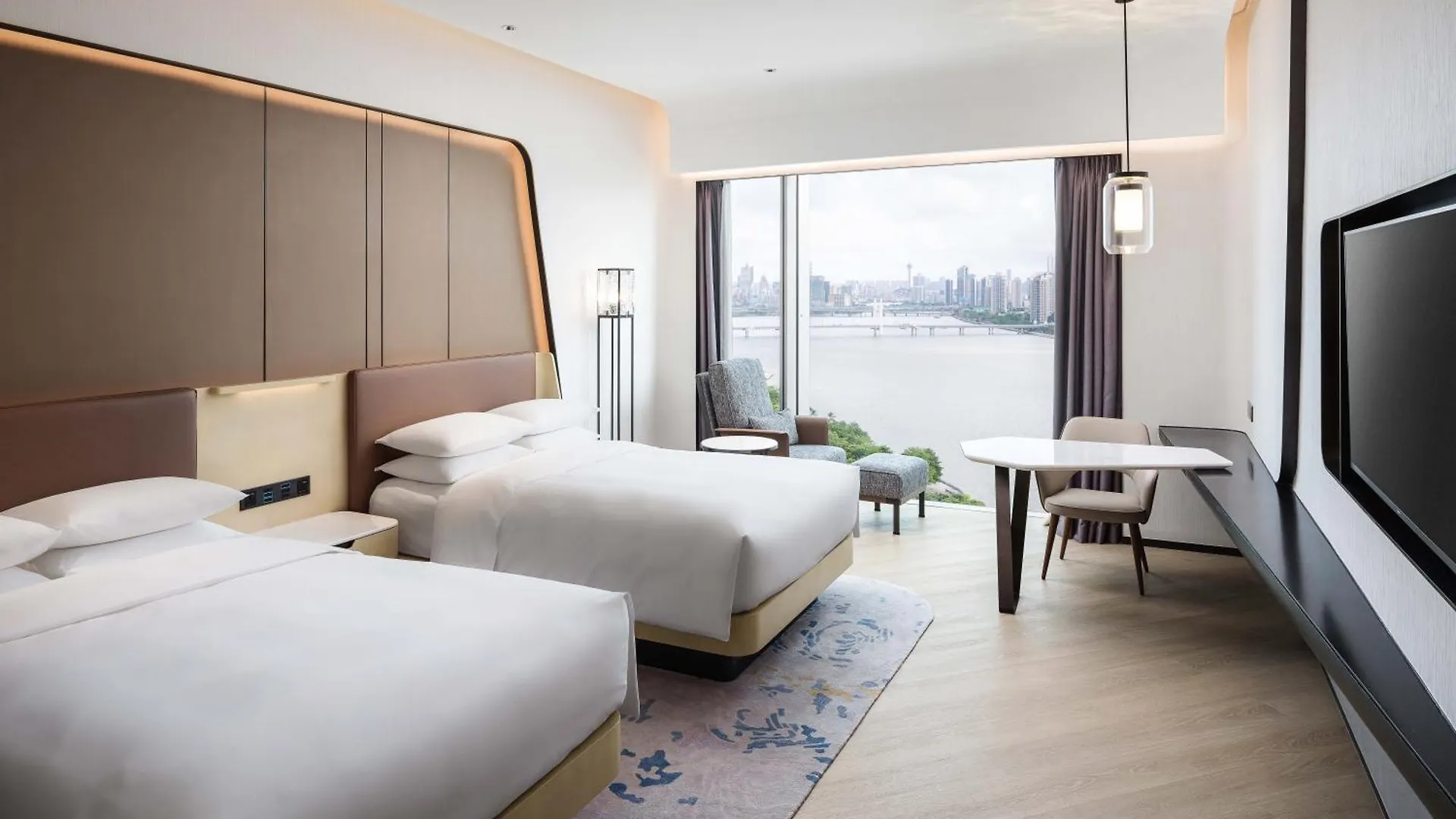 Renaissance Zhuhai Hotel