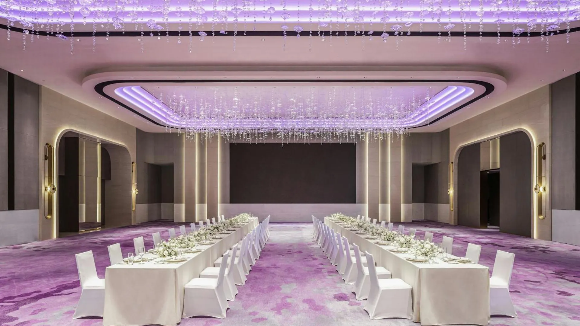 Renaissance Zhuhai Hotel