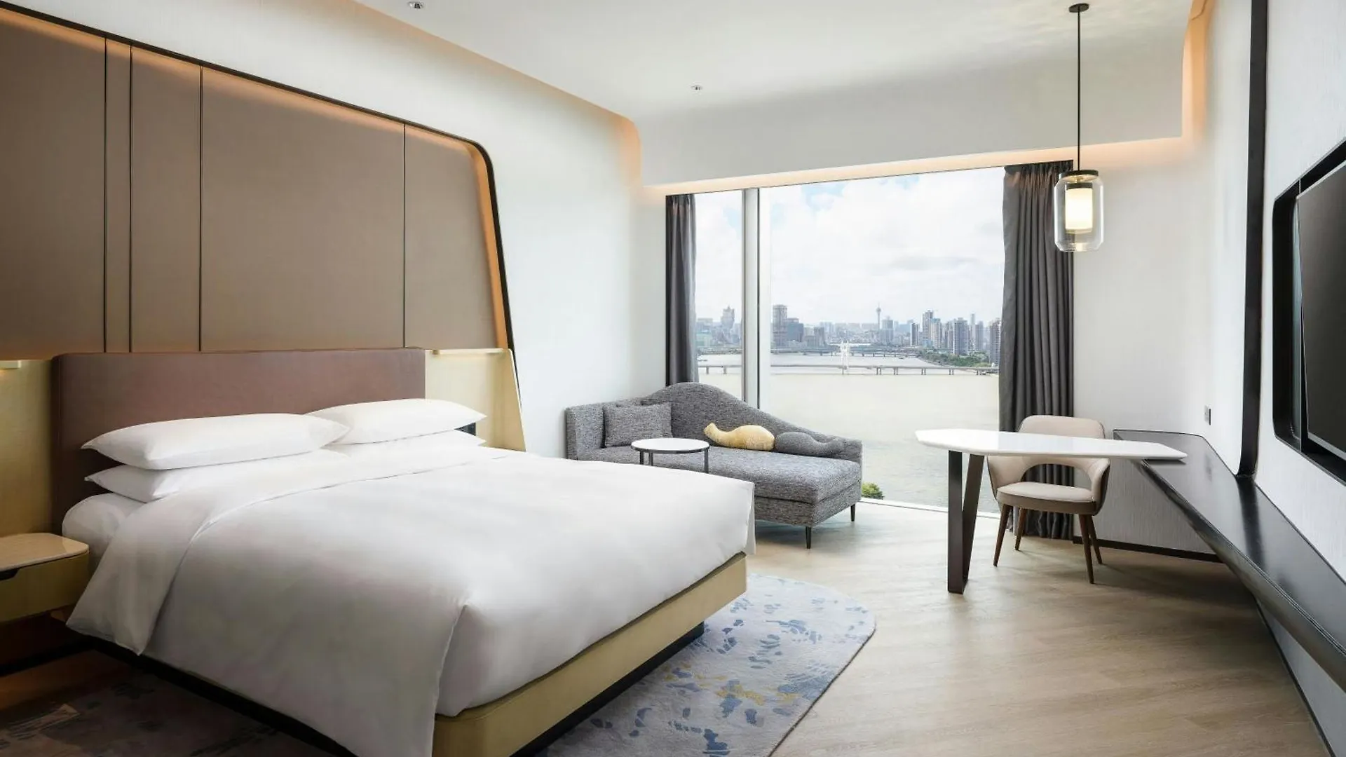 Renaissance Zhuhai Hotel